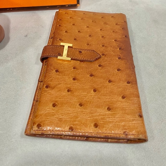 Hermes Bearn Ostrich Leather Long Wallet - Picture 5 of 11